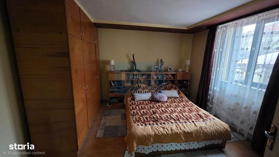 Casă cu 3 camere în Schela Cladovei
