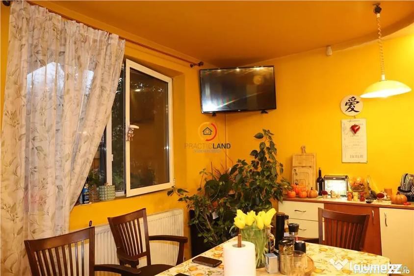 Casă cu 5 camere cu Teren 440 Mp în Central