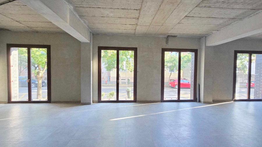 Spațiu comercial, de 102 mp, în Central