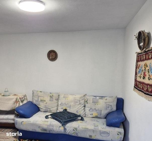 Casă cu 3 camere cu Teren 2250 Mp în Cerașu