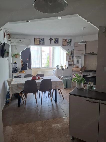 Apartament cu 2 camere decomandat în Dâmbovița