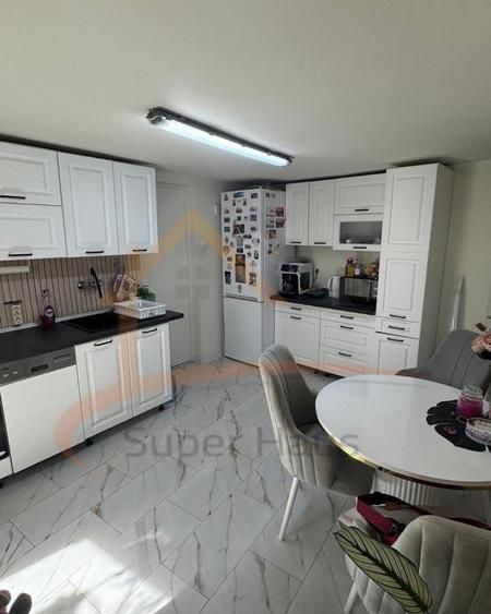 Casă cu 3 camere în Central