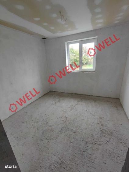 Casă cu 4 camere în Ilieni