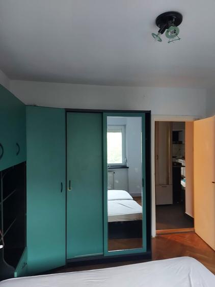 Inchiriez apartament 3 camere ultracentral, 280 Euro - 4