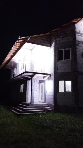 Casă cu 4 camere în Crucișoara