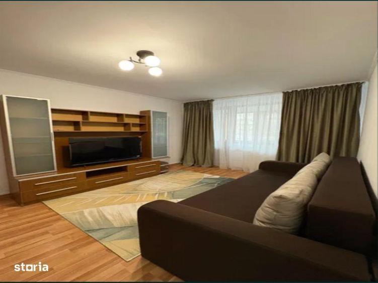 Apartament cu 2 camere decomandat în Obor