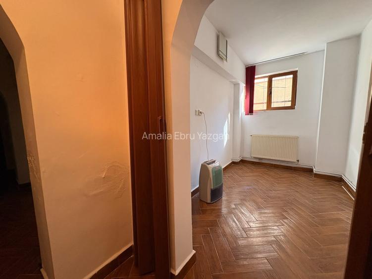 LOCAȚIE EXCELENTĂ–Timpuri Noi | 60 MP| 2 Camere-Ideal pentru Firmă și Închiriere