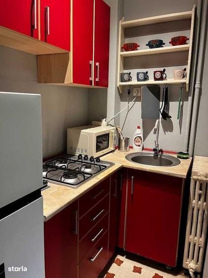 Apartament cu 2 camere decomandat în Universitate