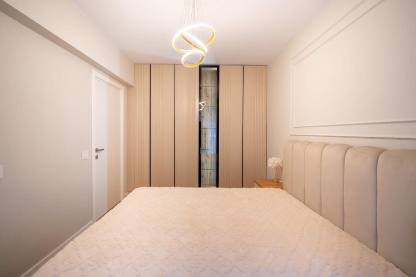 Apartament cu 2 camere decomandat în Exterior Vest