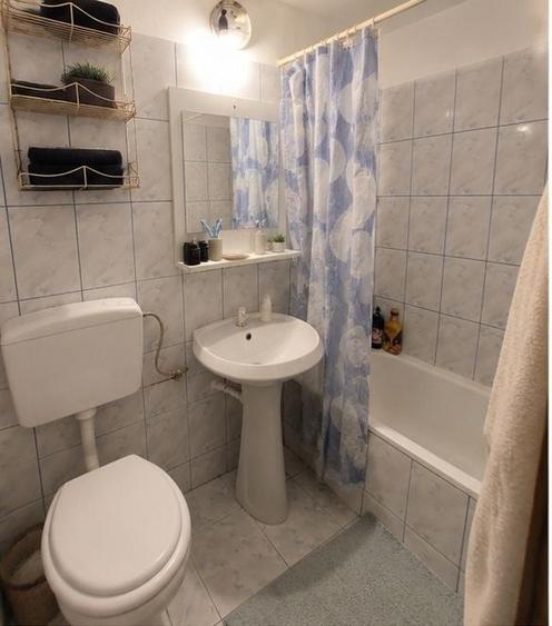 Garsonieră decomandată în Central