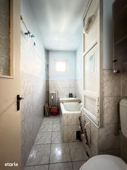 Apartament cu 3 camere nedecomandat în Circumvalațiunii
