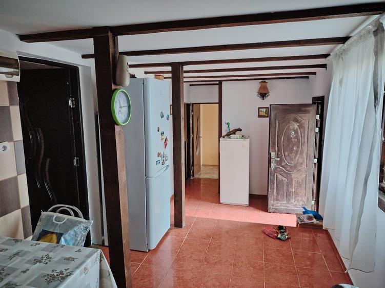 Casă cu 4 camere în Nufăru