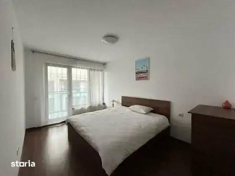 Apartament cu 3 camere decomandat, mobilat în Central