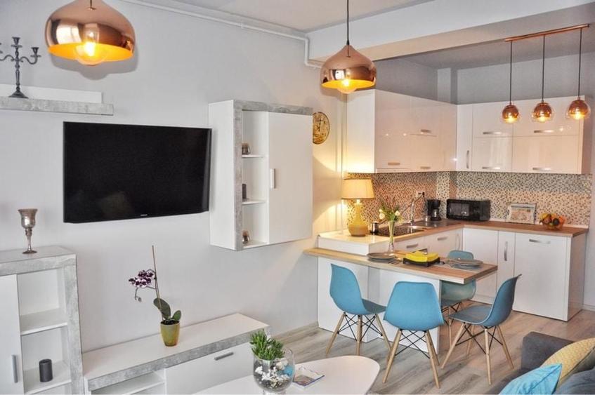 Apartament cu 2 camere decomandat în Mamaia