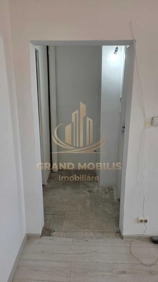 Garsonieră semidecomandată în Dâmbovița