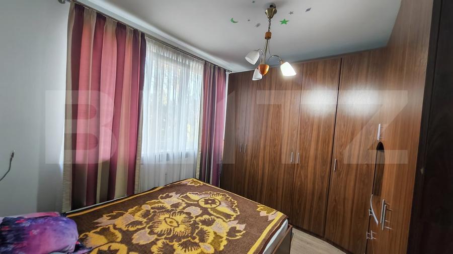 Apartament cu 3 camere decomandat, mobilat în Rogerius