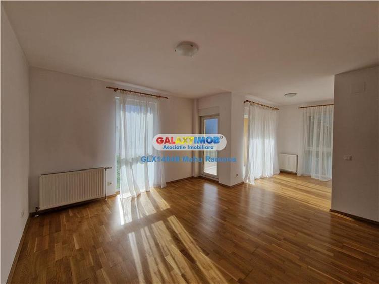 Apartament cu 3 camere decomandat în Sud-Vest