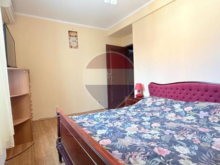 Apartament cu 4 camere decomandat, mobilat în Fundeni