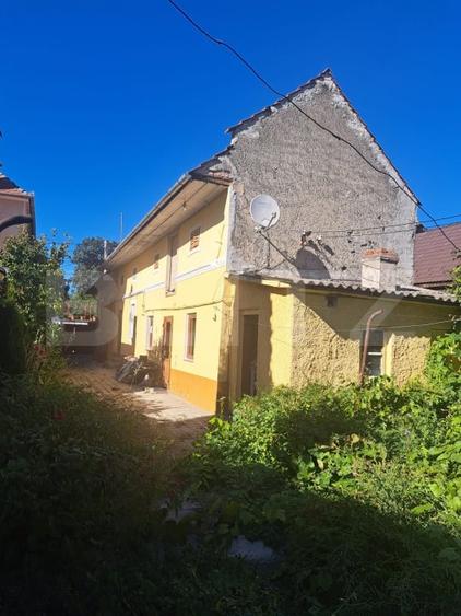 Casă individuală cu 4 camere cu Canalizare în Ghimbav
