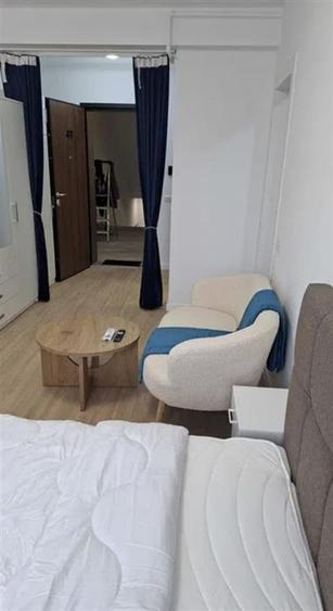Garsonieră decomandată, mobilată în Brâncoveanu