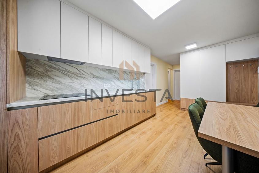 Apartament cu 4 camere decomandat, mobilat în Între Lacuri