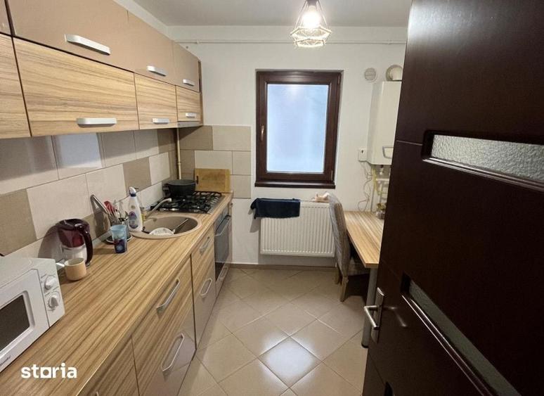 Apartament cu 3 camere decomandat în Valea Lupului