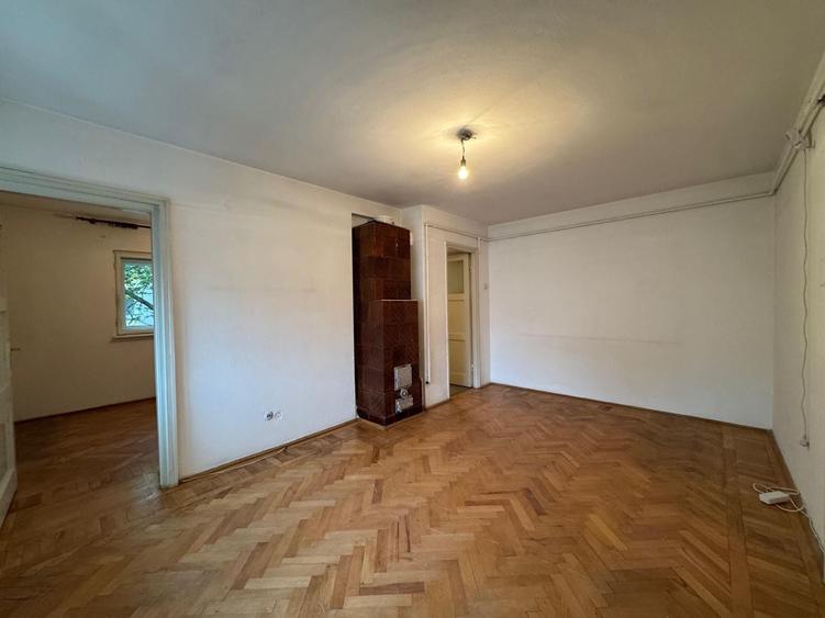 Apartament cu 2 camere decomandat în Floreasca