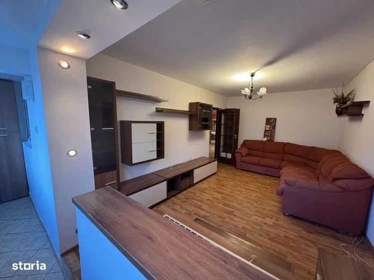 Apartament cu 3 camere decomandat, mobilat în Drumul Taberei