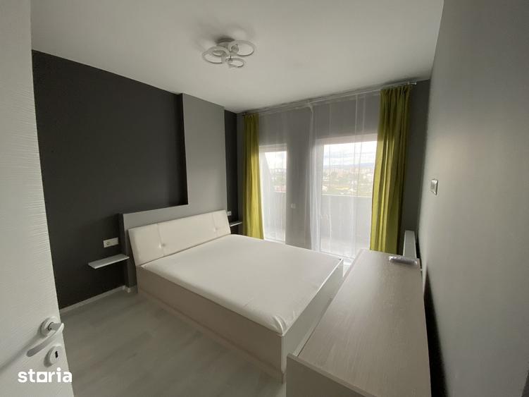 Apartament cu 3 camere semidecomandat în Bulgaria