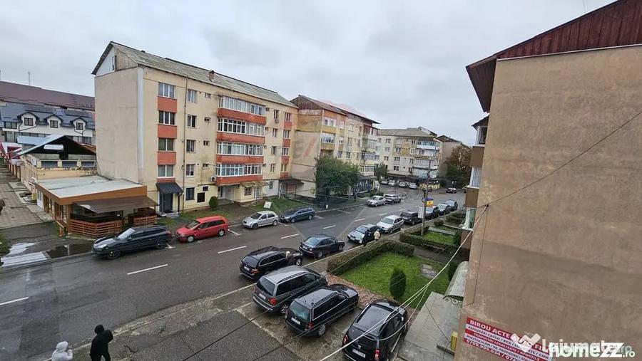 Apartament cu 2 camere decomandat în Târgu Neamț