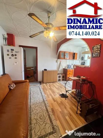 Apartament cu 2 camere decomandat în Mărăței