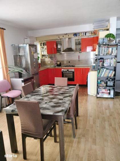 Apartament cu 4 camere în Central