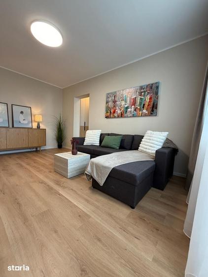 Apartament cu 2 camere semidecomandat în Tomis III