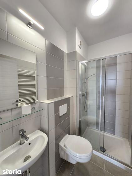 Apartament cu 3 camere decomandat, mobilat în Prelungirea Ghencea