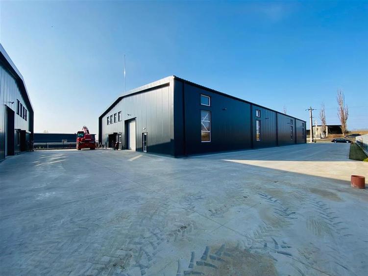 Spațiu industrial, de 1,250 mp, în Lețcani