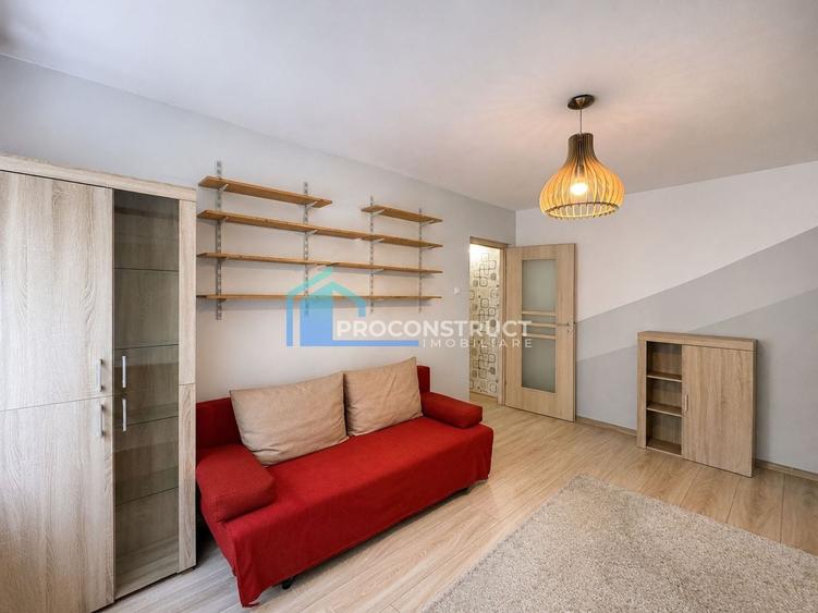 Apartament cu 2 camere semidecomandat, mobilat în Dacia