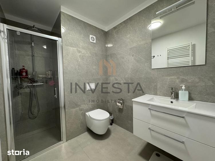 Apartament cu 2 camere semidecomandat în Gruia