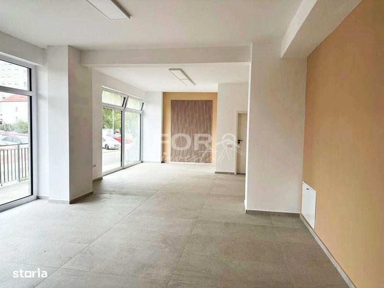 Spațiu comercial, de 58 mp, în Iosia