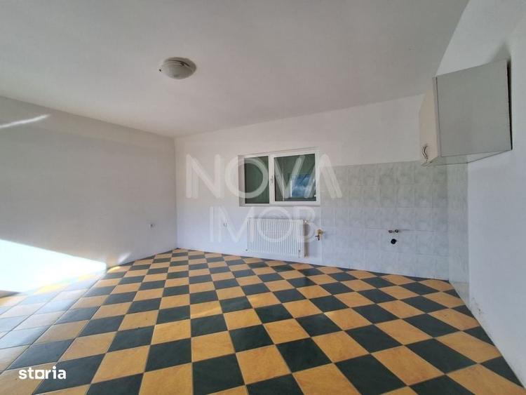 Casă cu 4 camere în Central