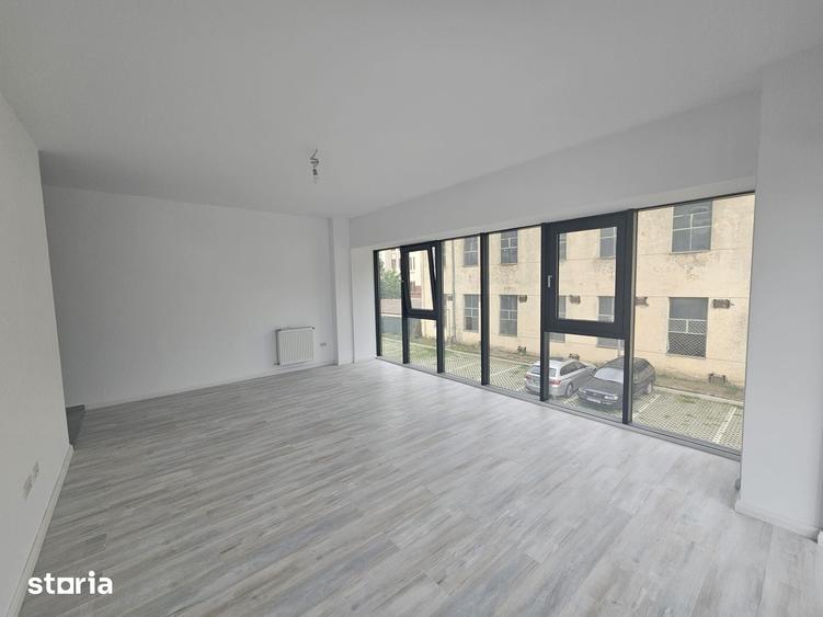 Apartament cu 2 camere decomandat în Podu Roș