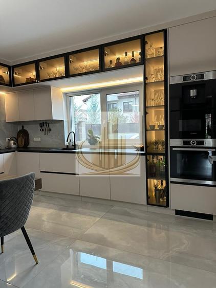 Duplex cu 4 camere cu Canalizare în Dumbrăvița