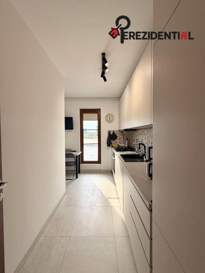 Penthouse cu 4 camere decomandat, mobilat în Plevnei
