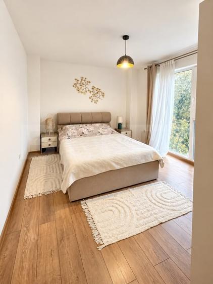 Apartament cu 2 camere semidecomandat, mobilat în Dâmbul Rotund
