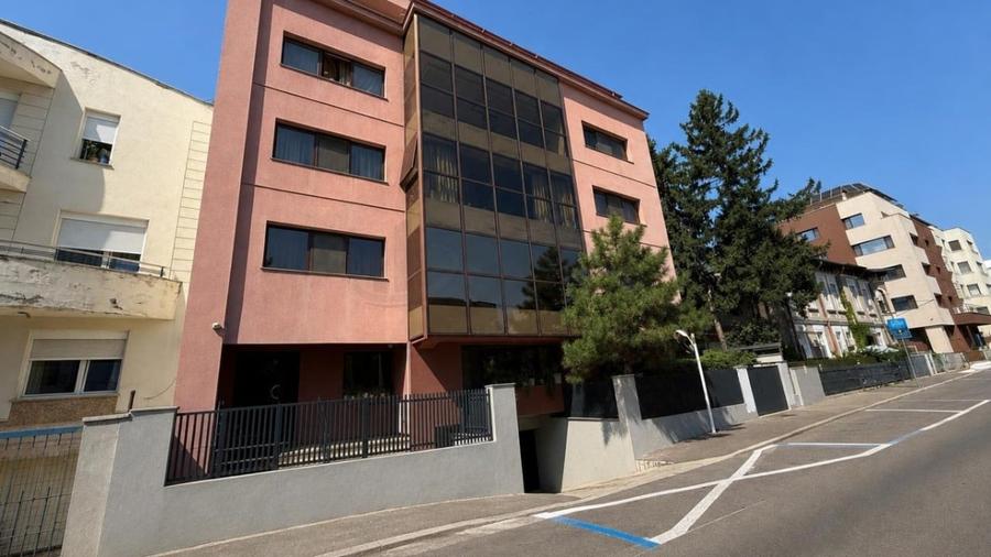REA1029638 Apartament 4 camere Aviatorilor,  138 mp - 10