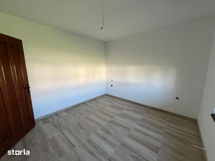 Caransebes, Casa 7 Camere + Teren 600 Mp., Zona Pipirig - 17