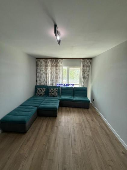 Delfinariu, ap 4 camere, decomandat - 11