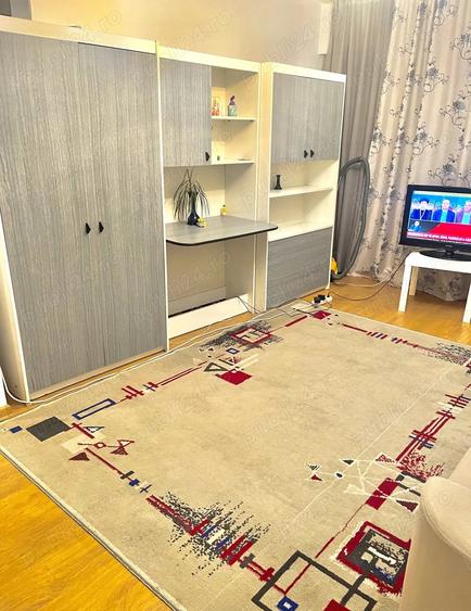Garsonieră decomandată în Iancului