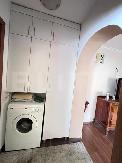 Apartament cu 2 camere semidecomandat, mobilat în Sud-Est