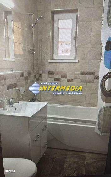 Apartament cu 2 camere, mobilat în Cetate