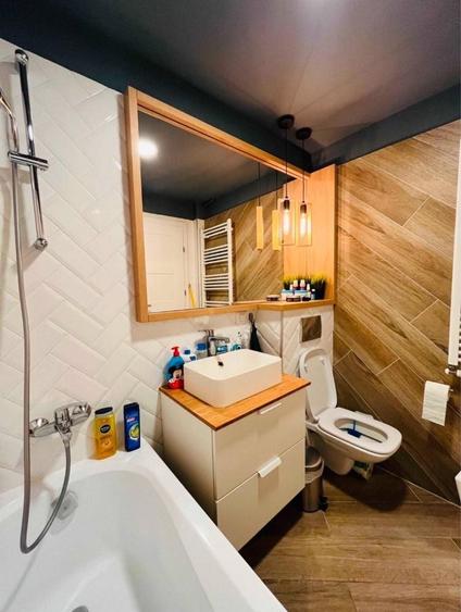 Apartament cu 3 camere decomandat în Dristor